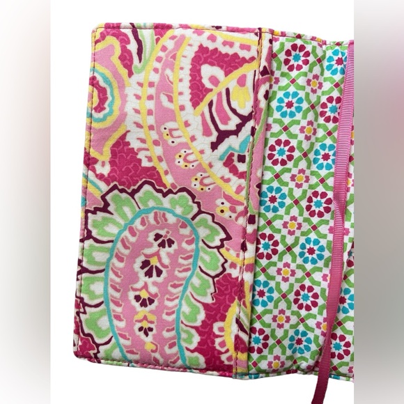 Vera Bradley Book Cover with ribbon bookmark - Picture 2 of 5